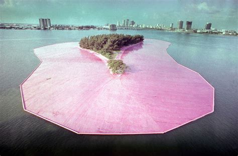 Christo and Jeanne-Claude: What Are Their Most Famous Works? – ARTnews.com