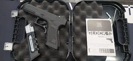 Umarex Glock 17 Dual ammo - Weston Guns