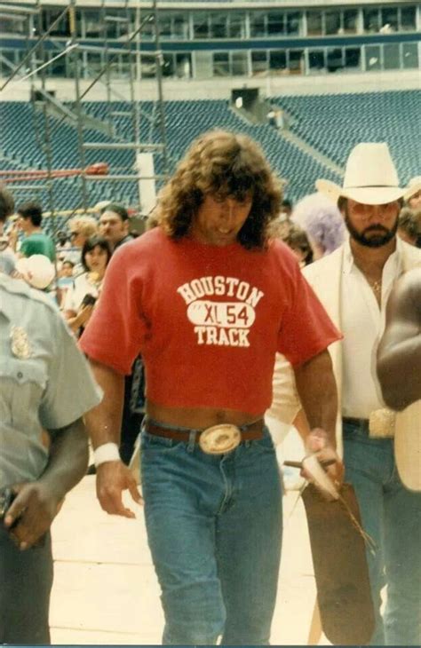 Kerry at Texas Stadium | Kerry von erich, Wrestling wwe, Pro wrestling