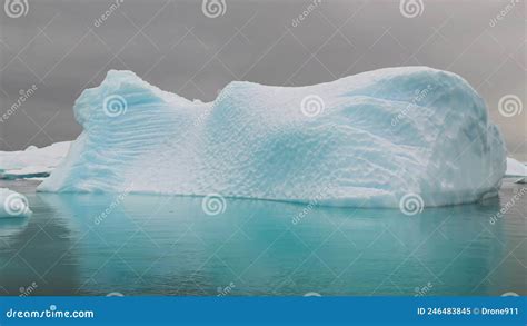 Antarctica, South Pole, Icebergs, Antarctic Ocean, Amazing Landscape ...