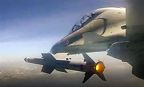 Air-to-air missile Astra test-fired from Sukhoi-30 MKI - Rediff.com ...