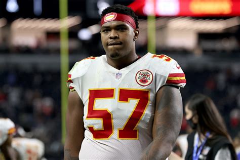 Chiefs Make Surprising Decision With The Franchise Tag - The Spun