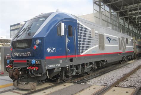 Plenty of Horne: Amtrak Rolls Out New Locomotives » Urban Milwaukee