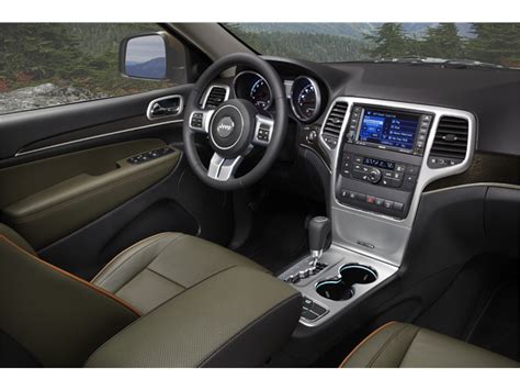 2012 Jeep Grand Cherokee: 33 Interior Photos | U.S. News