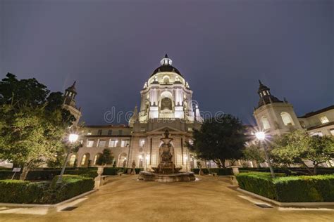 Night View of the Beautiful Pasadena City Hall at Los Angeles, C Stock Image - Image of ...