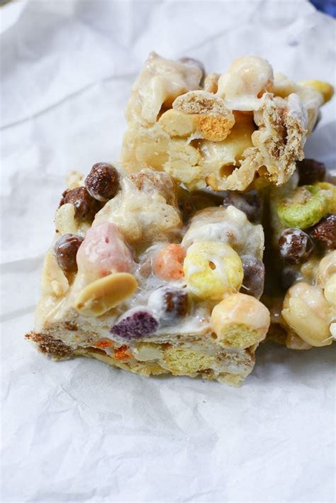 Marshmallow Cereal Bars | The Salty Pot