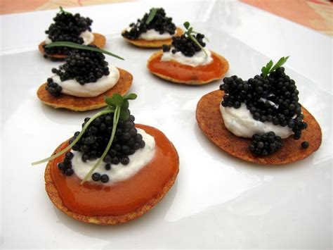 Caviar blinis - Photo by Fabrizio Cioffi | ChefSteps