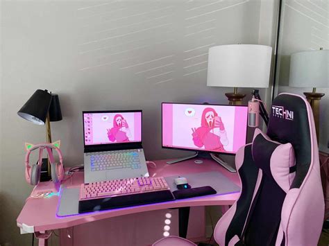 35 Best Looking Pink Gaming Setup for Gamer Girls - GPCD