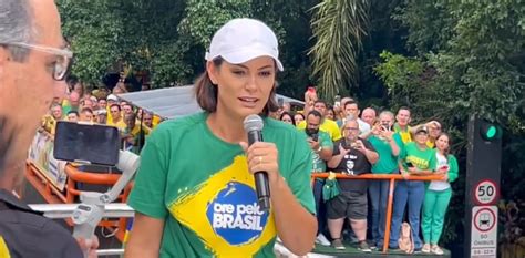 Michelle Bolsonaro faz discurso impactante na Paulista; assista vídeo