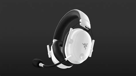 Razer BlackShark V2 Pro 2023 Review | headphonecheck.com