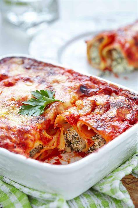 spinach and ricotta cannelloni recipe with white sauce