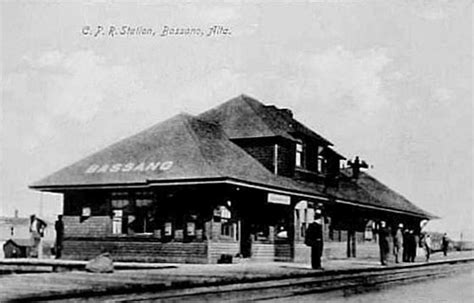 Railway stations in Bassano Alberta