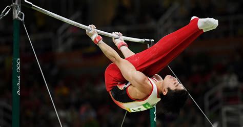 Why Uchimura Kohei won't defend his all-around titles in Tokyo