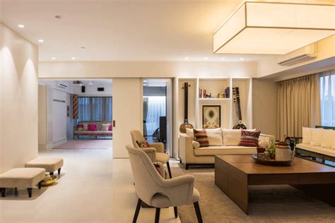 Komal Vasa designs a multifunctional and spacious home in Mumbai ...