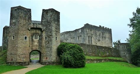 Berry Pomeroy Castle | In a clearing overlooking a wooded ra… | Flickr