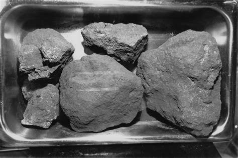 NASA to Open Moon Rock Samples Sealed Since Apollo Missions | KTLA