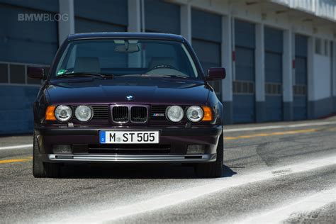 How Good Was the E34 BMW M5 Back in its Day?