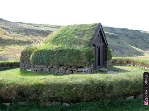 ️Viking house, Iceland | Groendak, Groene daken, Architectuur