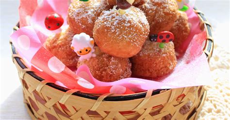 Let's get Wokking!: Cakey Donut Balls 球狀甜甜圈 | Singapore Food Blog on easy recipes