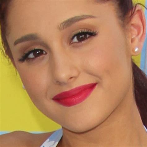 Ariana Grande Makeup | Steal Her Style