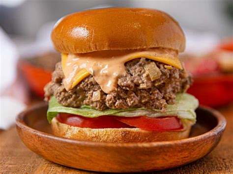 In-N-Out Cheeseburger Sloppy Joes Recipe - Dinner, then Dessert