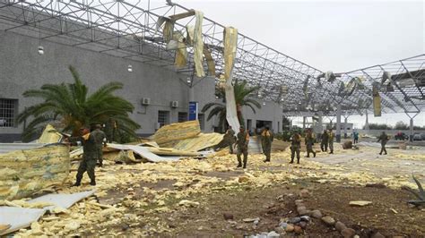 Downburst Causes Damage, Closes Key U.S. Border Bridge in Laredo, Texas | The Weather Channel