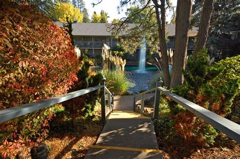 Shilo Inn Hotel & Suites - Beaverton $63 ($̶1̶1̶8̶) - UPDATED 2018 ...