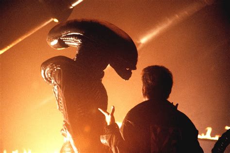 The Unsung Hero of the Alien Franchise: The Guy Inside the Xenomorph ...