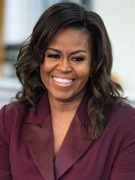 Michelle Obama New Hairstyle - Best Haircut 2020