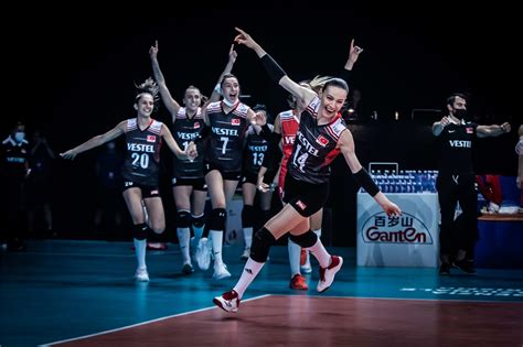 Turkey takes bronze in Volleyball Women's Nations League | Daily Sabah