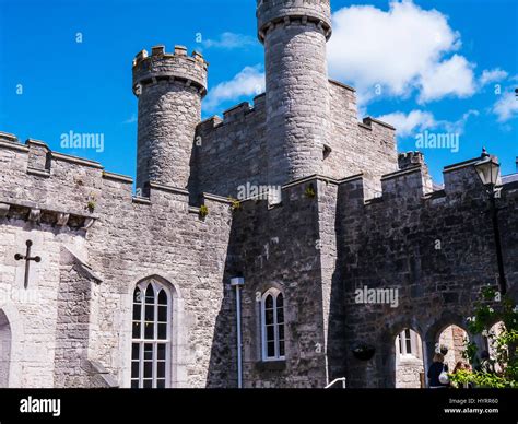 The beautiful castle and Gardens of Bodelwyddan Castle in North Wales ...