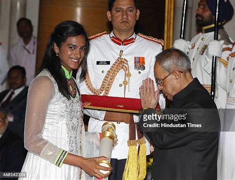 The Padma Shri Award Ceremony Photos and Premium High Res Pictures ...