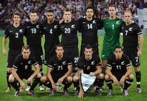 Football teams shirt and kits fan: New Zealand WC2010 team kits