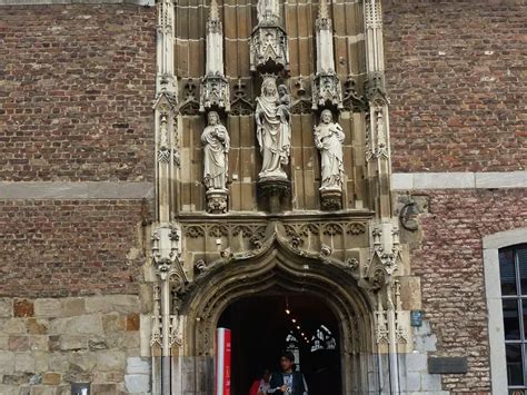 Aachen Cathedral Treasury (Aachen) - Visitor Information & Reviews