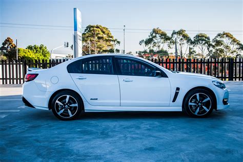 2016 Holden Commodore SV6 Black VF Series II Auto - Find Me Cars