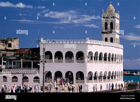 Comoros Republic, Grande Comore, Moroni Great mosque Stock Photo - Alamy