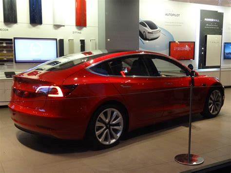 Tesla Model 3 Preview | Next year Tesla will be introducing … | Flickr