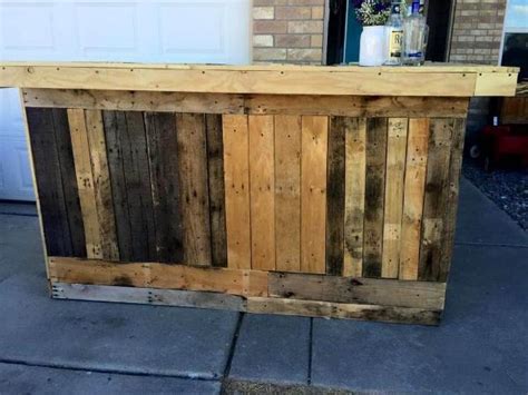 DIY Pallet Outdoor Bar - 101 Pallets