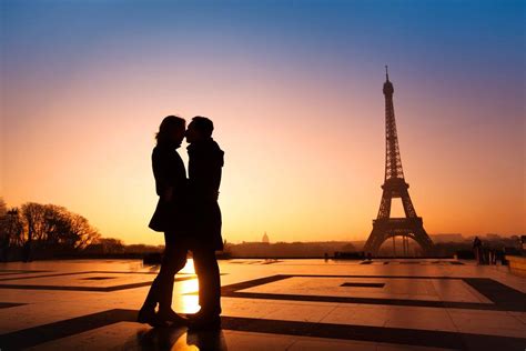 Is Paris Romantic? - France Travel Blog