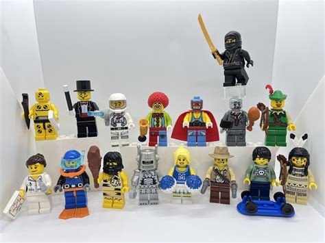 LEGO Minifigures - Series 1 : u/NobodyQuiteLikeMe