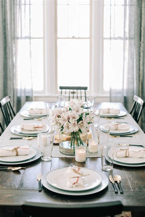 Setting the Table for a Casual Dinner Party | Casual dinner parties ...