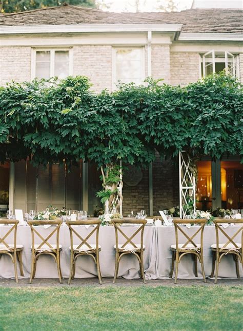 Elegant Garden Wedding Reception | Real Weddings | Oncewed.com