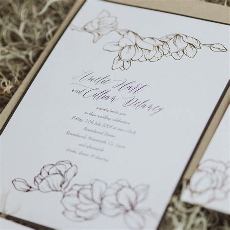 How to Decline a Wedding Invitation: The Dos & Don'ts