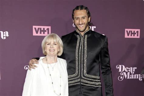 Colin Kaepernick: Mom gave 'tongue-lashings' to racist parents