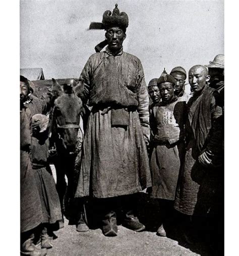 Giant photographed in Ulaan Baatar, Mongolia in 1922. Assuming even an average height of 5'4 ...