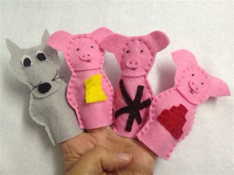 Three Little Pigs finger puppets