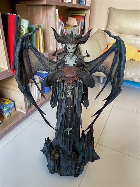 Official Blizzard Diablo 4 Lilith Statue, Video Gaming, Gaming ...