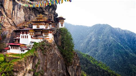 Nine of the Most Striking Sacred Sites in Asia | HuffPost Life