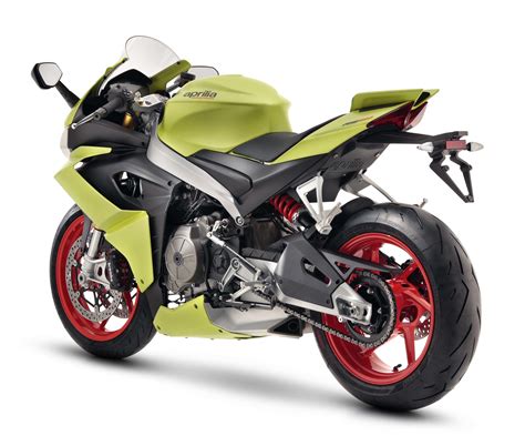 Mega Gallery: Over 120 High-Res Photos of the Aprilia RS 660 - Asphalt & Rubber