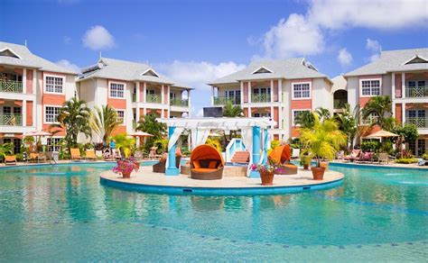 BAY GARDENS BEACH RESORT $141 ($̶6̶2̶0̶) - Updated 2021 Prices & Reviews - St. Lucia, Caribbean ...